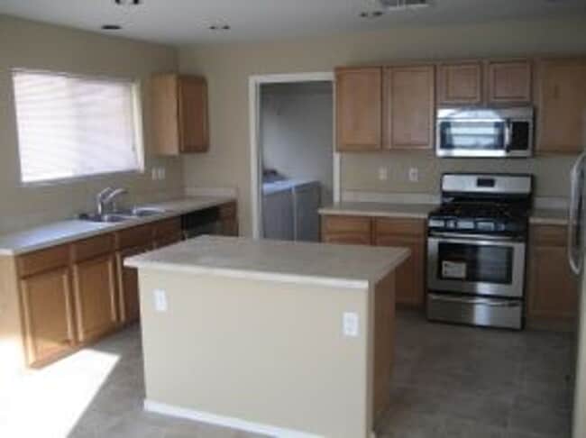 Photo - 3232 W Cavedale Dr