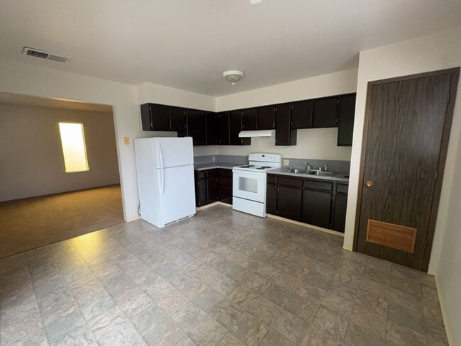 Photo - 1441 B St Unidad 1441 B #3 [PRM: Renee]