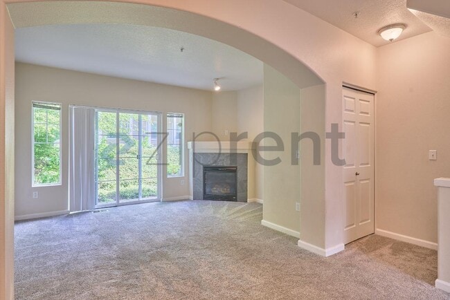 Photo - Unit 102