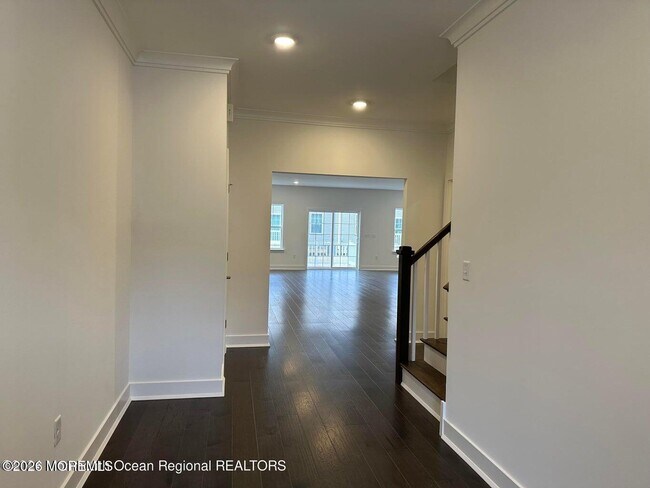903 Navigator Ave