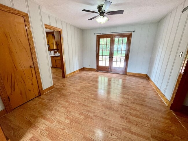 Photo - Nice home near downtown Athens!