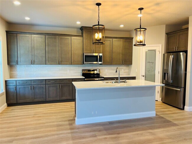 Photo - 44 Forsythe Ln