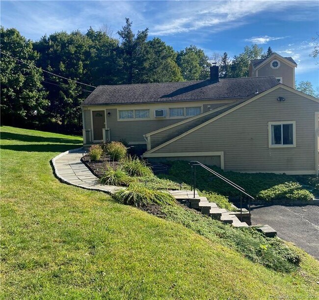 Photo - 1 Sunset Hill Rd