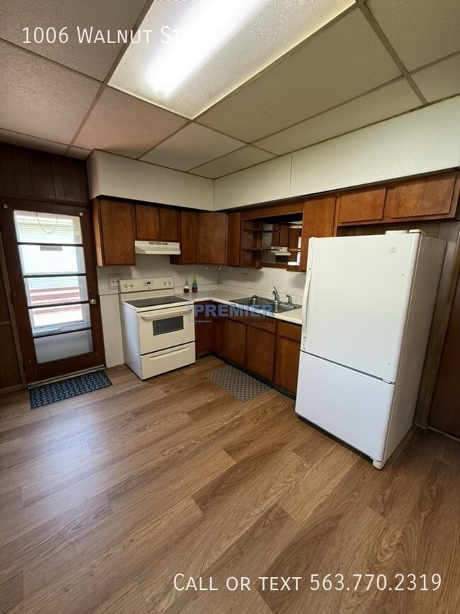 Photo - 1006 Walnut St Unidad 2
