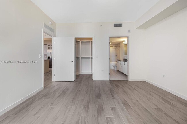 Photo - 999 SW 1st Ave Unit 2607