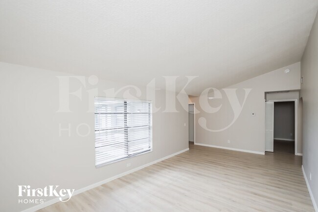 Photo - 1377 Prum Ave NW
