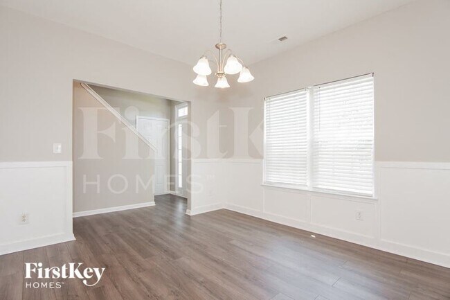 Photo - 61 Ashton Bluff Cir