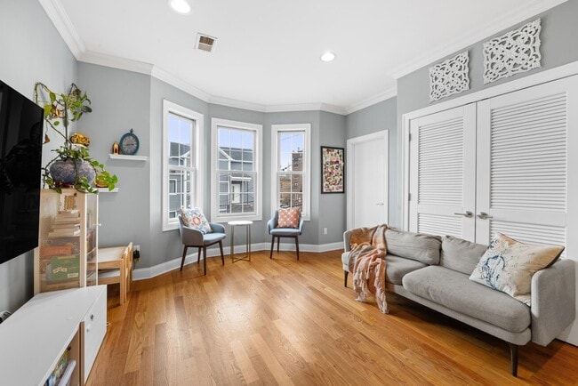 Photo - 165 Thorne St Unit 2-L