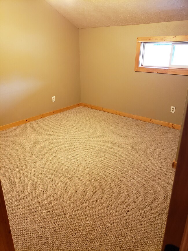 801 Mariner Lane 1 Apartment Yankton, SD