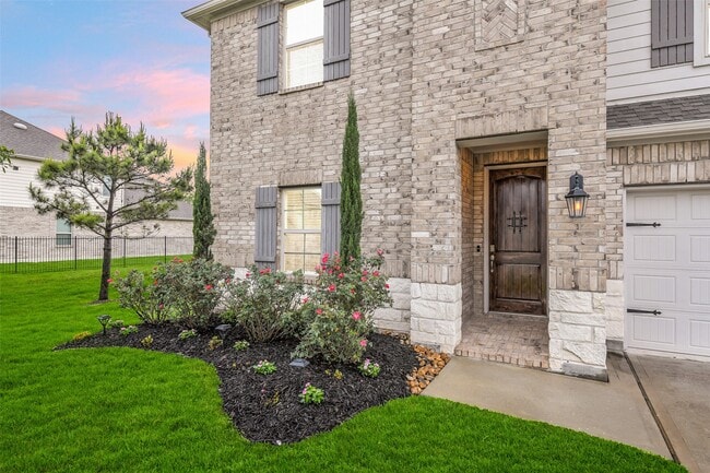 Photo - 9239 Brunel Ln