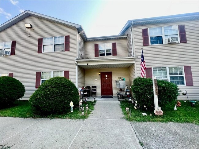 Building Photo - 13-19-19 Cole St Unit A13