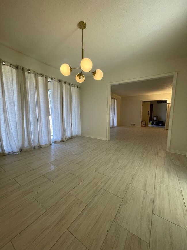 Photo - Wonderful 4 bed 3 bath home in East Memphis