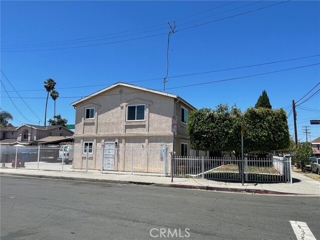 Photo - 1332 W 20th St House