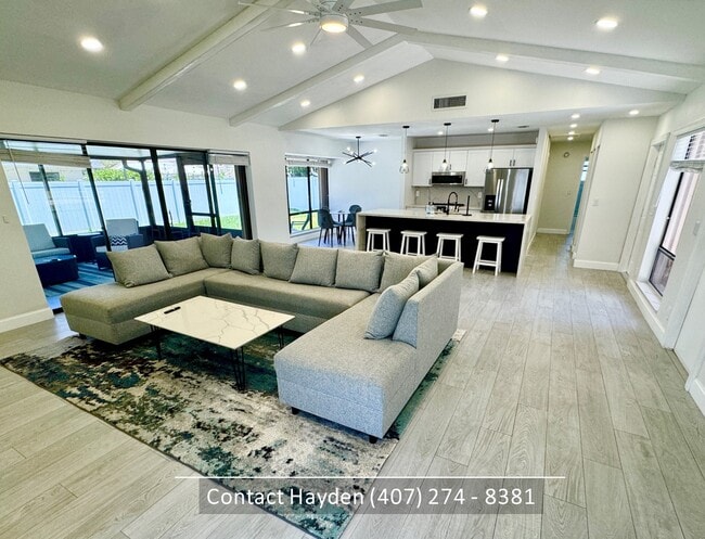 Living Room - 1523 Gallinule Dr