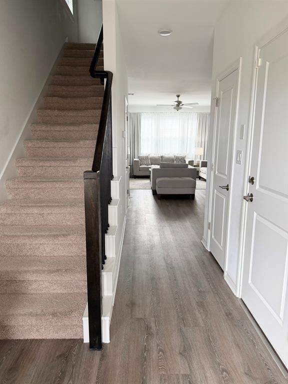 Photo - 1611 Alana Fls Ave