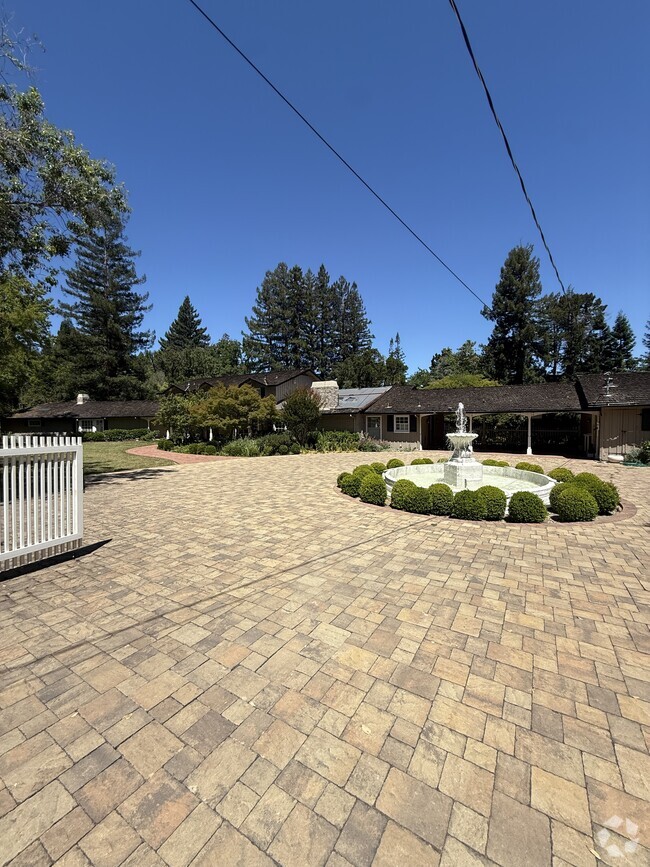 Building Photo - 25567 Willow Pond Ln Rental