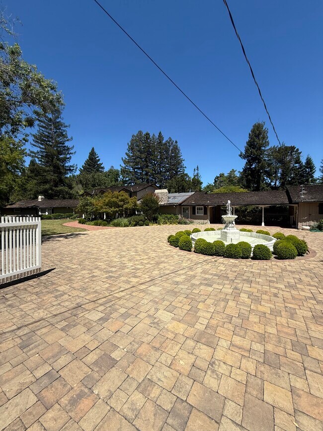 Photo - 25567 Willow Pond Ln House