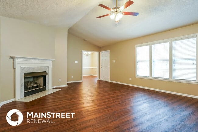 Photo - 506 Crenshaw Ct