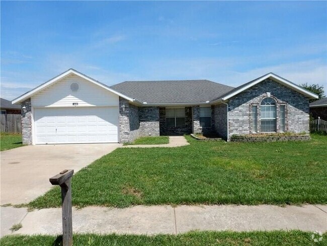 Building Photo - 630 Cass Rd Rental