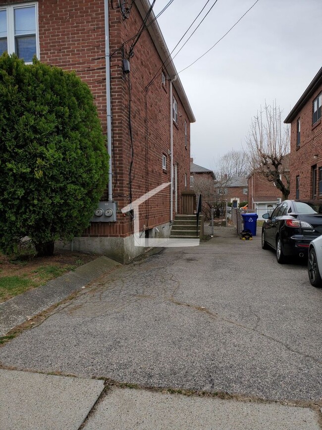 Photo - 22 Brock St