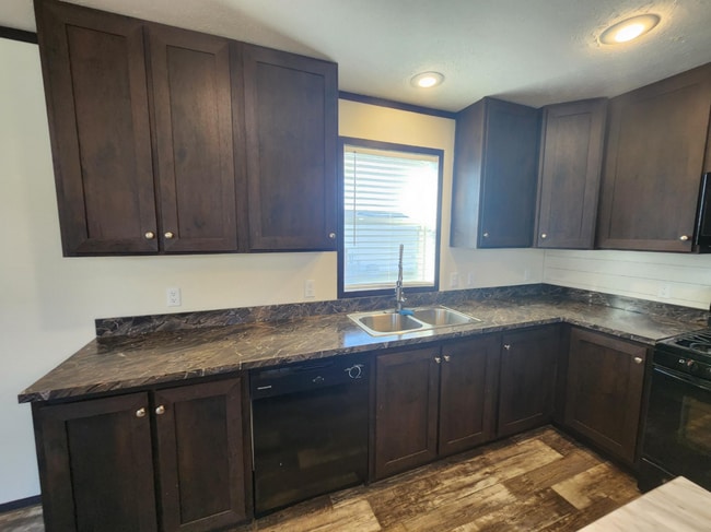 Photo - 3505 Cedar Loop