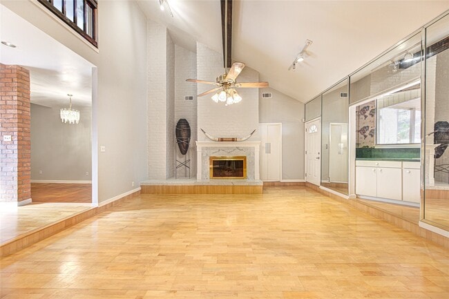 Photo - 1119 Forest Home Dr