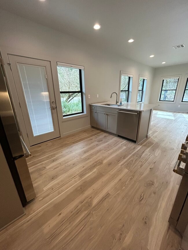 Photo - Elk Run Village