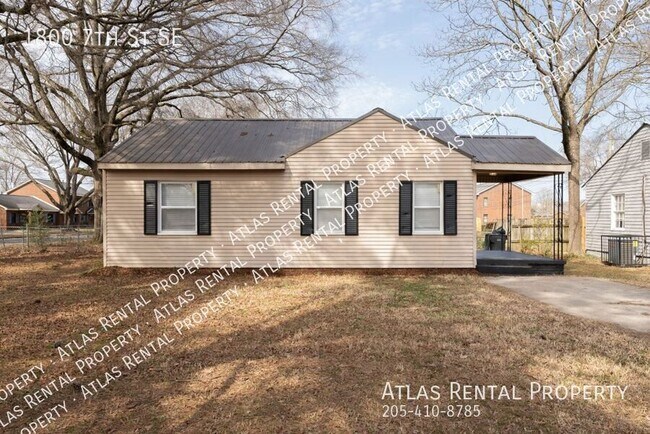 Photo - 1800 7th St SE House