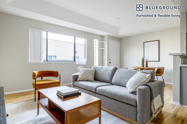 Building Photo - 1423 N Curson Ave Unit FL2-ID417 Rental