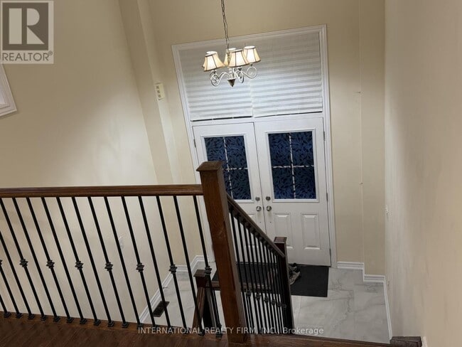 Photo - 74 Fawnridge Rd