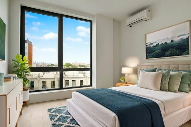 Photo - 11 Herkimer St