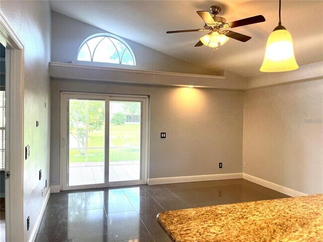 Photo - 13602 Glasser Ave