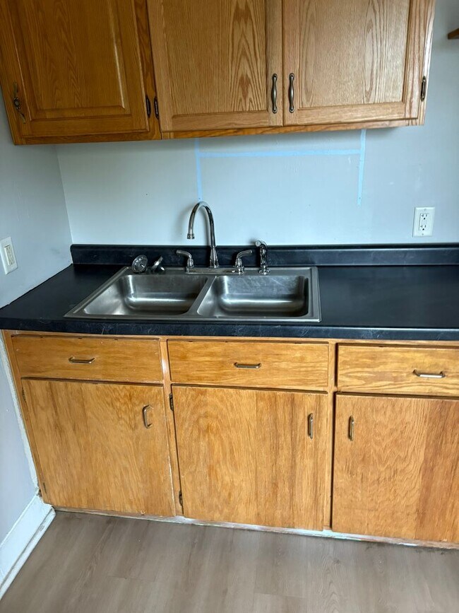 Photo - 225 Allen St Unidad 225 Allen St - Apt 4