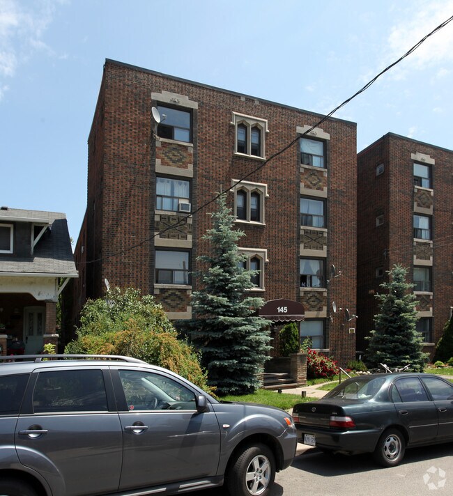 Primary Photo - 143 Arlington Ave