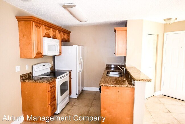 Photo - 2585 Grassy Point Dr