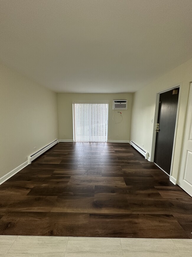 Photo - 705 Court of Spruce Unit 3