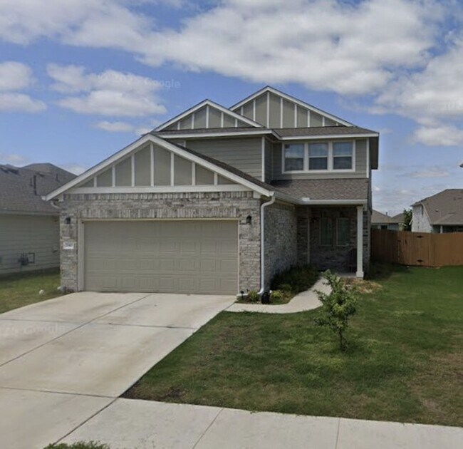 Photo - LARGE BEDROOMS!