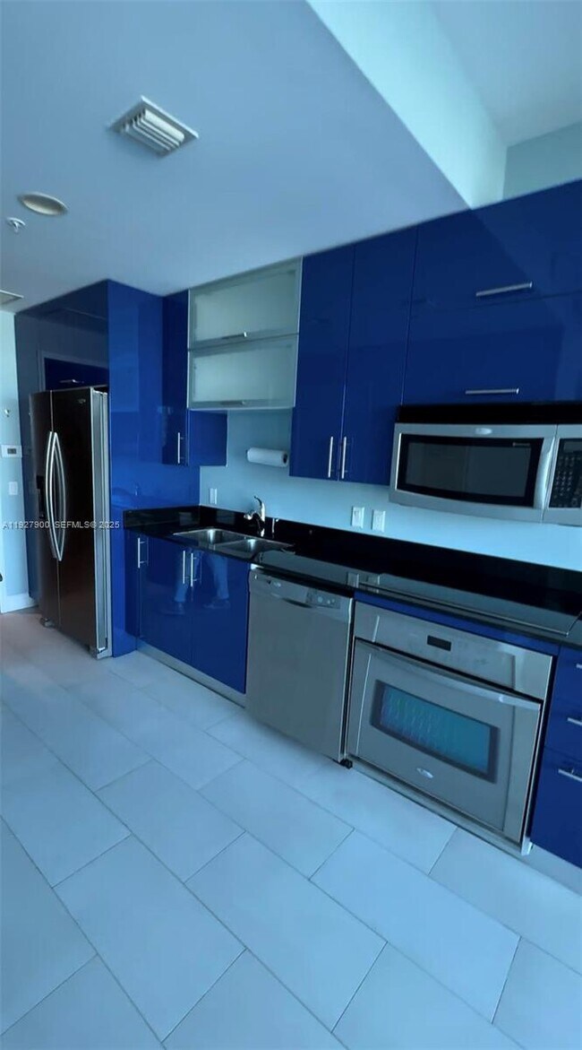 Photo - 60 SW 13th St Unit 1219