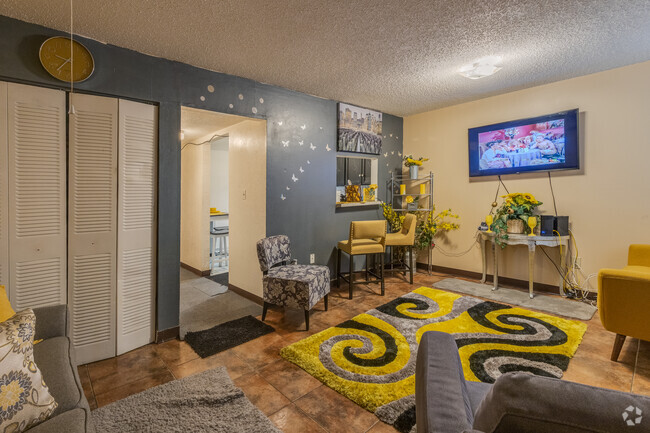 Interior Photo - Altamonte Terrace Rental