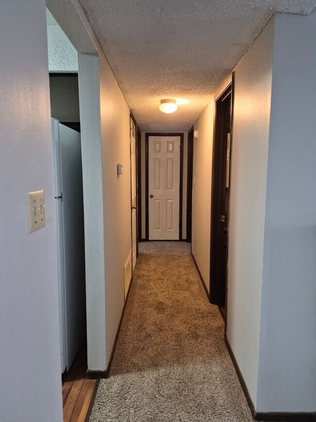 Hillsdale Apartments