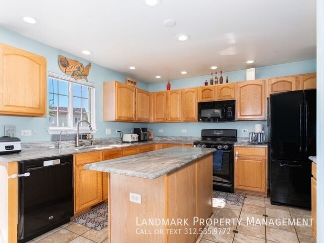 Photo - 20857 Brentwood Ct