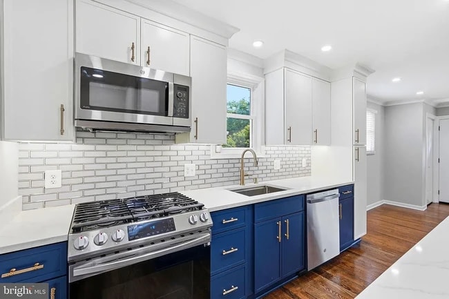 Upstairs kitchen