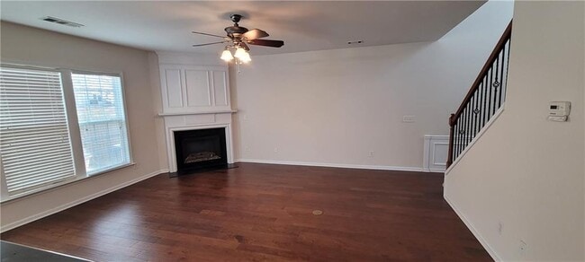 Photo - 2088 Deptford Dr