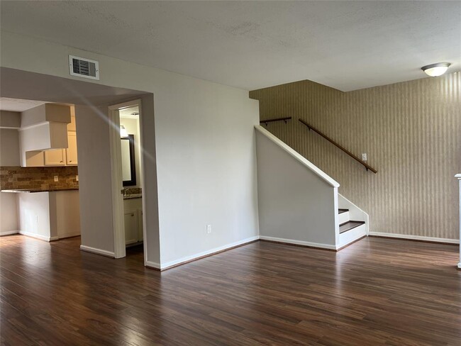 Photo - 1403 Blalock Rd Condo Unit 10