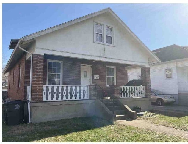 Photo - 208 NW End Blvd