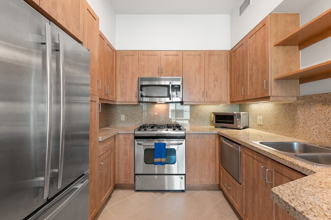 Photo - 267 S San Pedro St