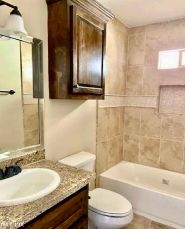 Photo - 2021 Treasure Oaks Dr