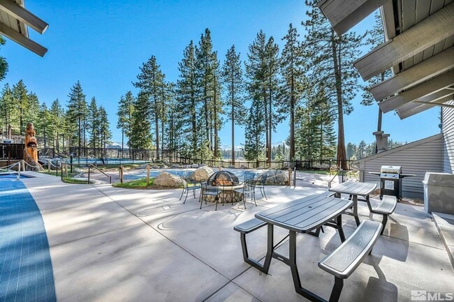 Photo - Unurnished condo Stateline