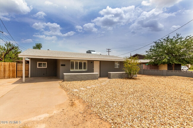 Photo - 5309 N 22nd Dr