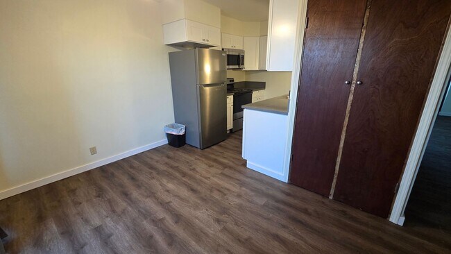 Photo - Spacious Townhome!